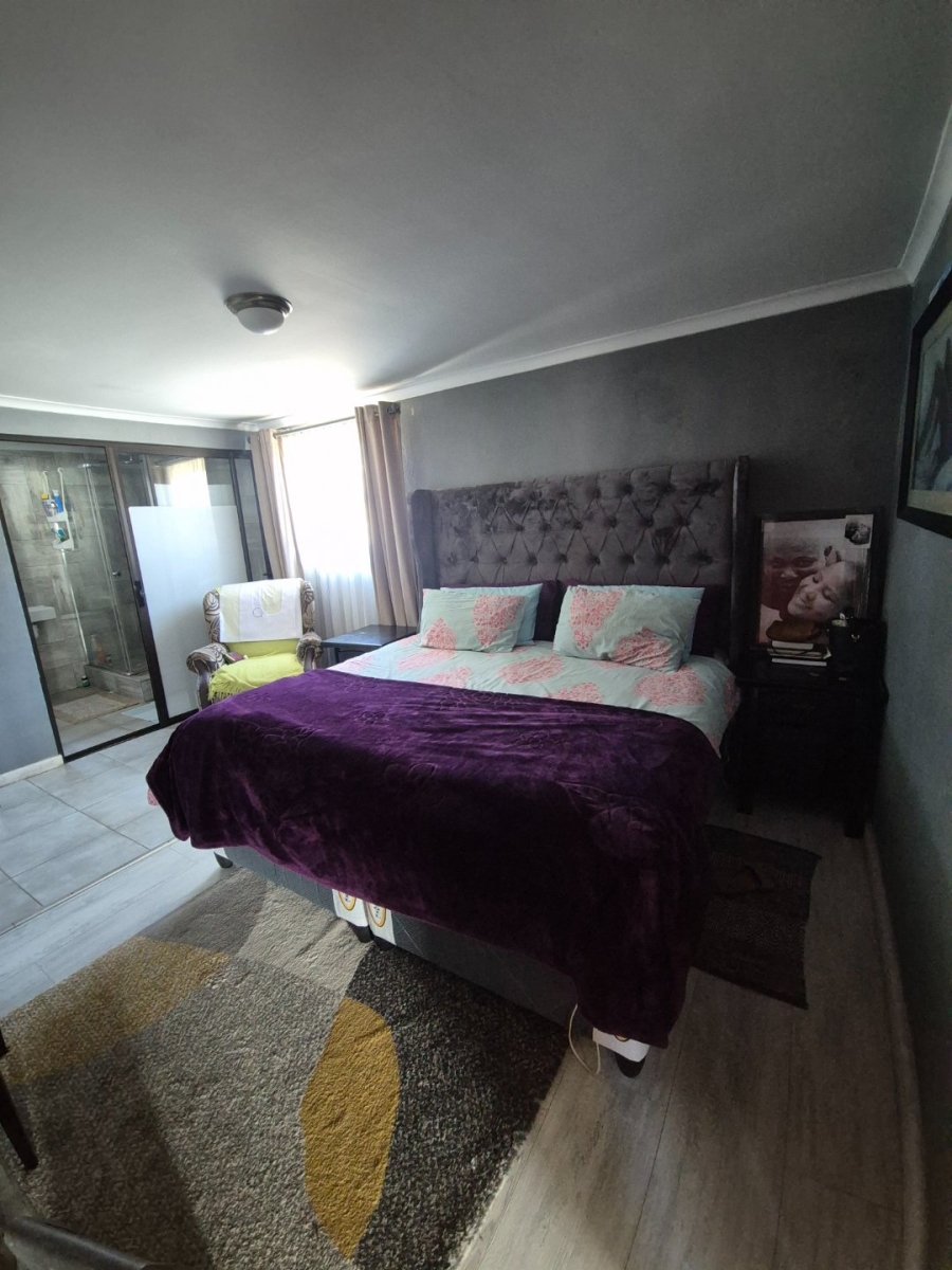 3 Bedroom Property for Sale in Motherwell Nu 6 Eastern Cape